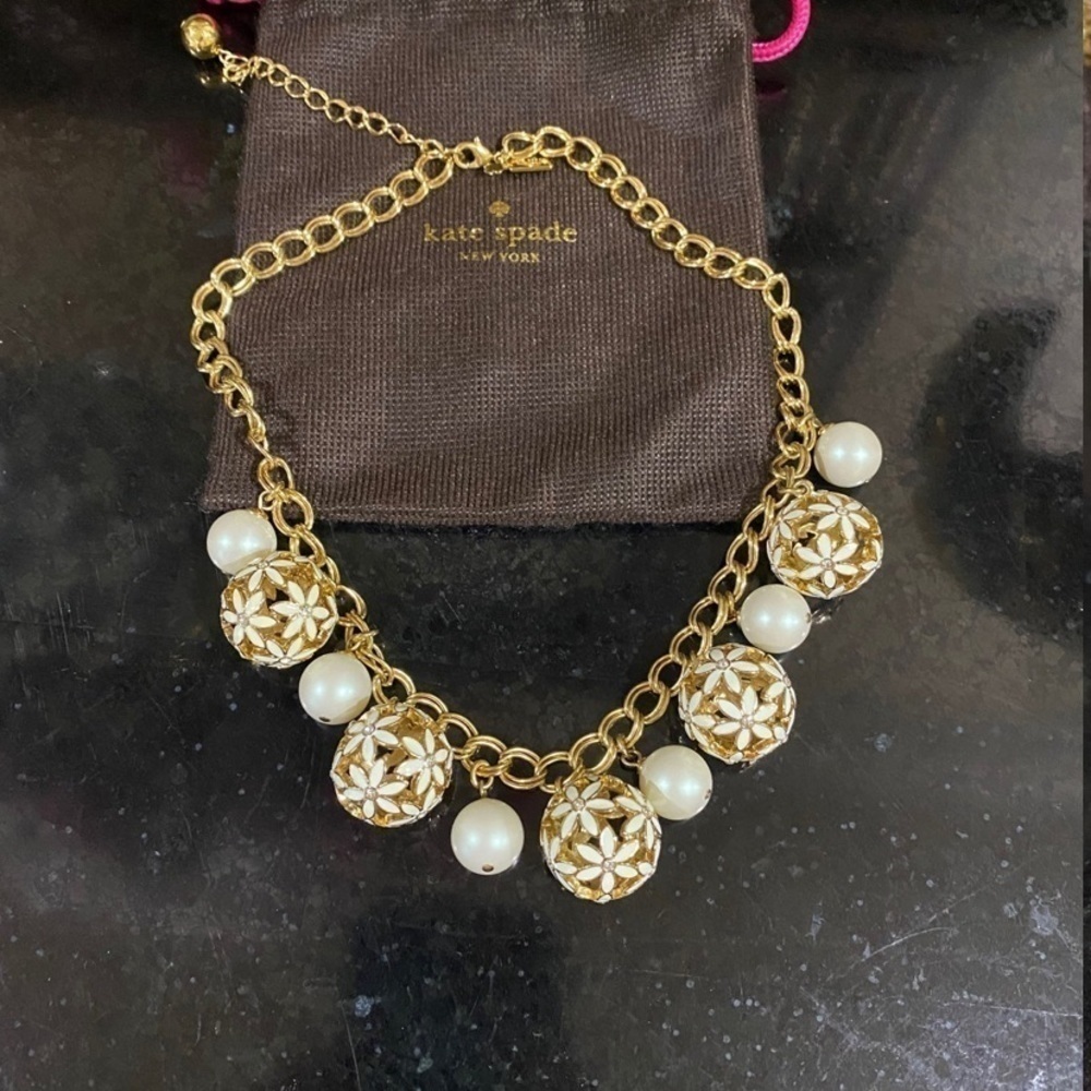 Kate Spade Crystal Enamel Faux Pearl Wallflower Collar Necklace Statement - Picture 5 of 8